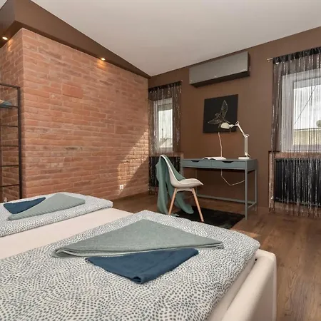 Nightingale Luxury Apartmán *