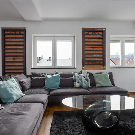 Nightingale Luxury * Budapešť