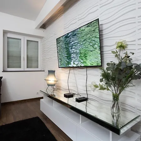 Nightingale Luxury * Budapest