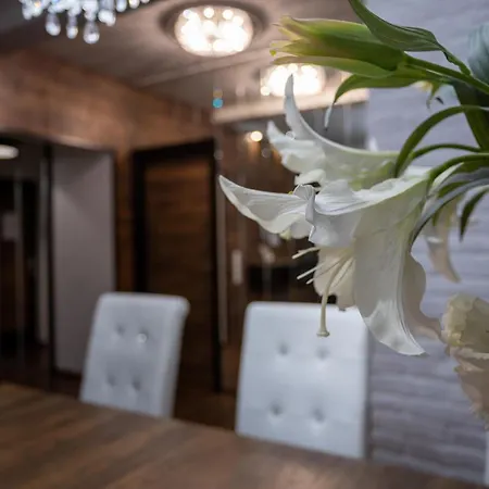 Nightingale Luxury * Budapest